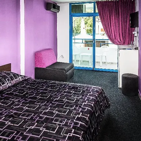 Party Golden Sands 3*