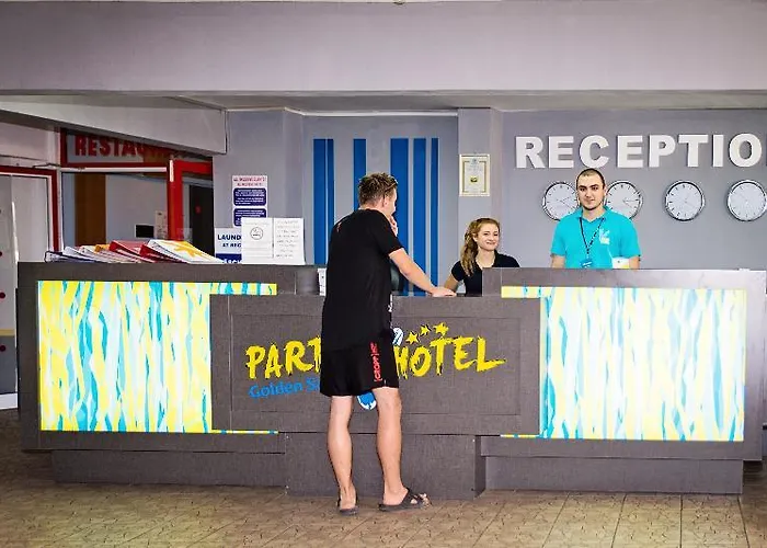 Party Golden Sands 3*