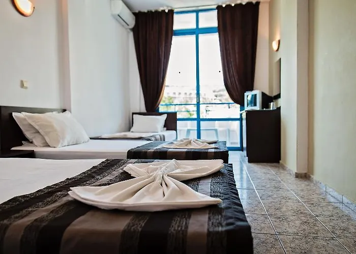 Hotel Party Golden Sands 3*