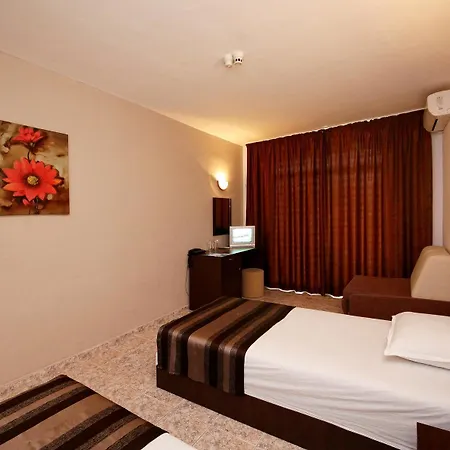 Hotell Party Golden Sands