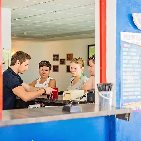 Party Golden Sands Hotell 3*